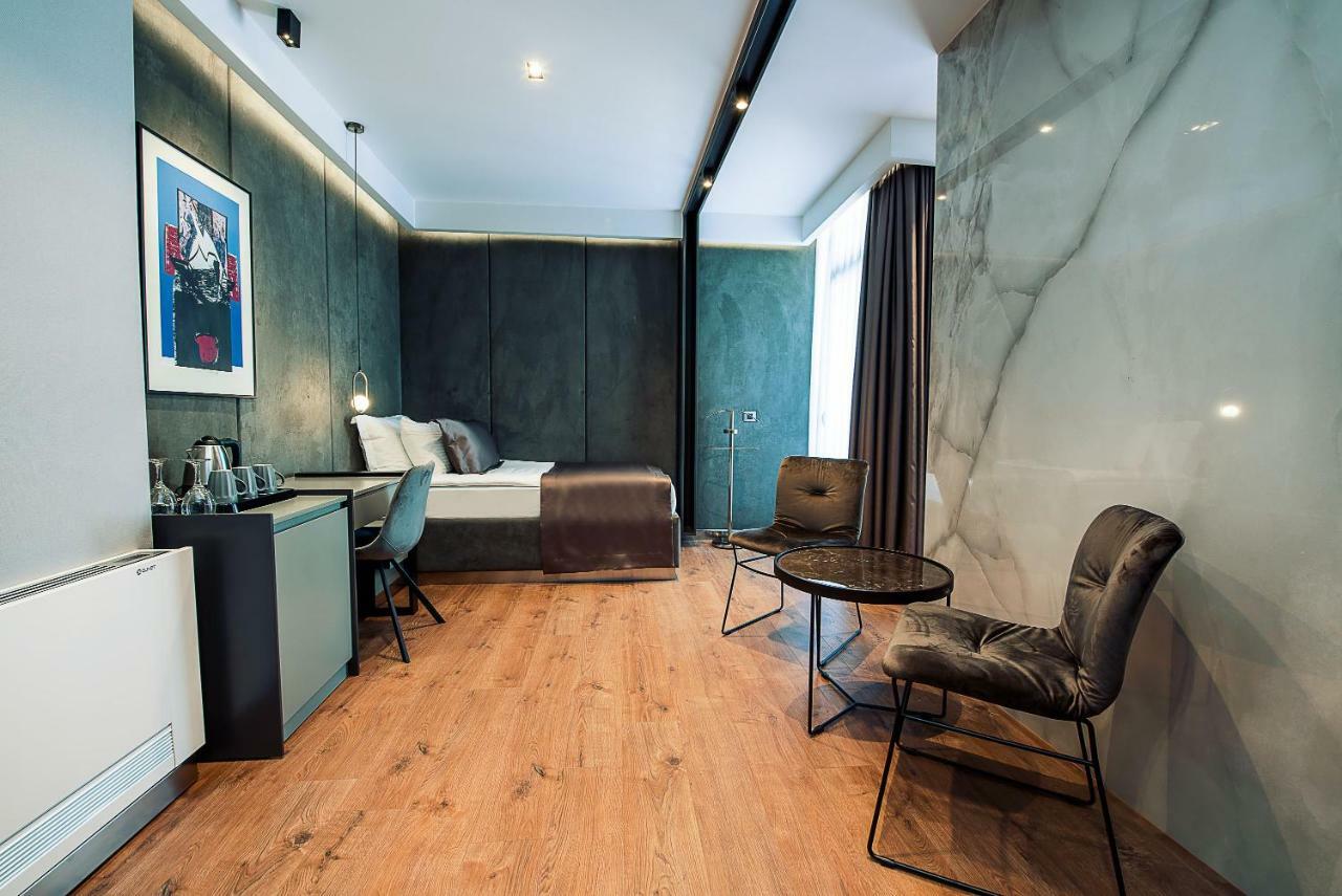 Seraphine Plaza Печ Экстерьер фото